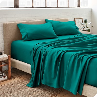 Queen Emerald 4 Piece Hydro-Brushed Solid Microfiber Sheet Set by Bare Home