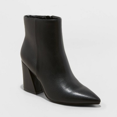 Very black ankle store boots