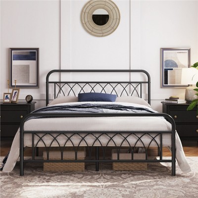 Yaheetech Metal Platform Bed Frame With Petal Accented Headboard And ...