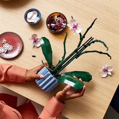 Детские конструкторы LEGO Icons Orchid Plant and Flowers Set 10311 — фото 5