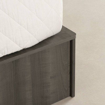 Gray Maple Full Storage Bed with Wicker Baskets