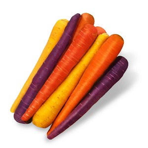 Organic Rainbow Whole Carrots - 2lb - 1 of 3