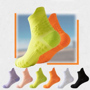 Boersma 6 Pairs Women’s Crew Socks – Cushioned Compression Athletic Socks, Anti-Odor, Breathable, Moisture-Wicking for Running, Fitness, Cyclin - 1 of 4