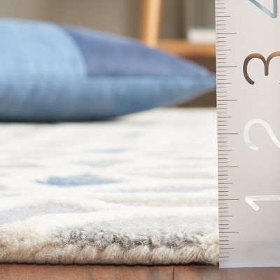 Ivory and Blue Hand-Tufted Wool Geometric Rug, 3' x 5'