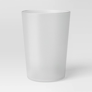 18 fl oz Plastic Short Tumbler - Room Essentials™ - 1 of 3