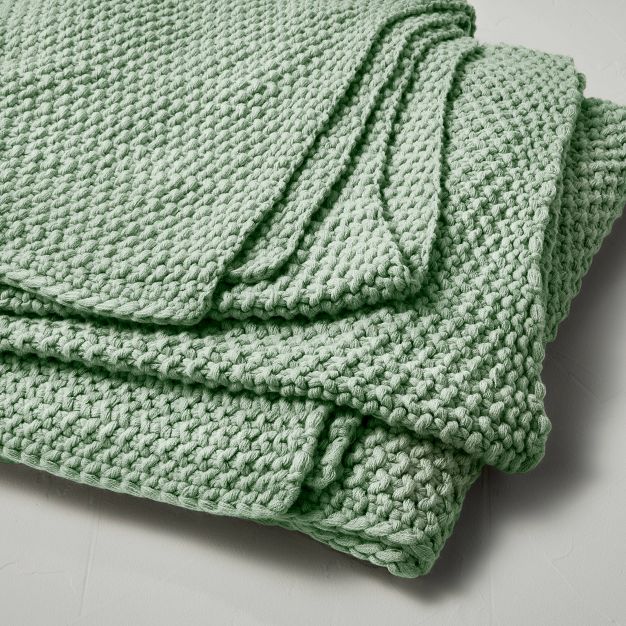 Chunky Knit Bed Blanket - warmest blankets for winter