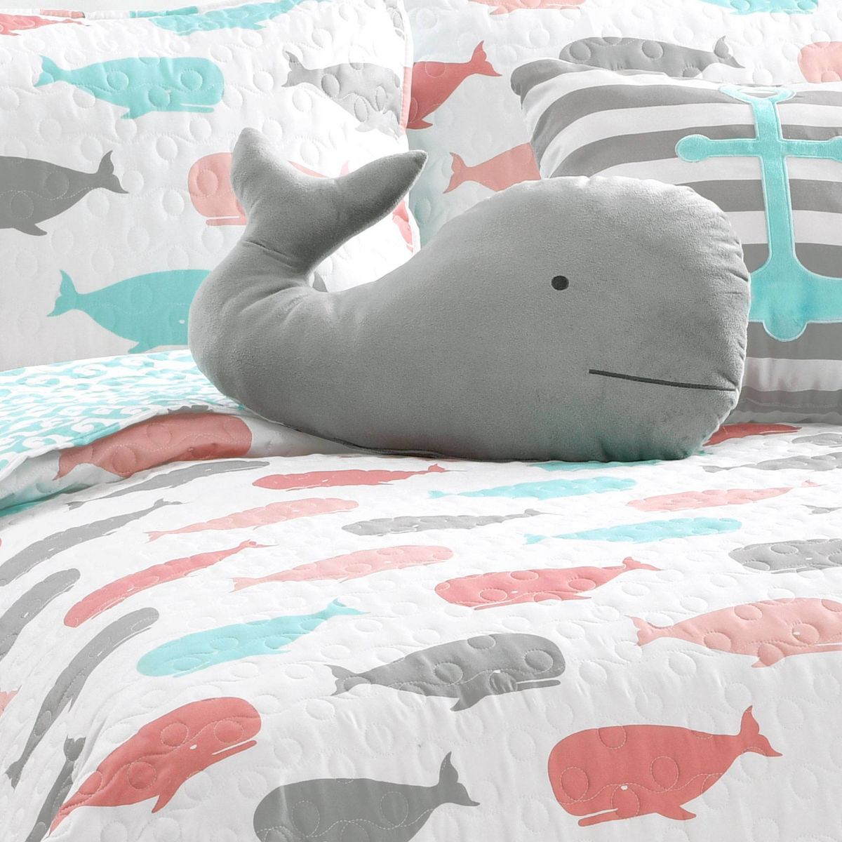 Whale Bedding Set with Whale Throw Pillow - Lush Décor - thumbnail 10