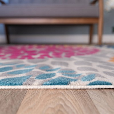 5' x 7' Multicolor Synthetic Floral Reversible Area Rug