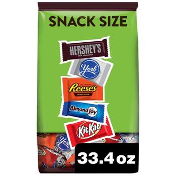 Hershey Milk and Dark Chocolate Assortment Snack Size Candy - 33.43oz