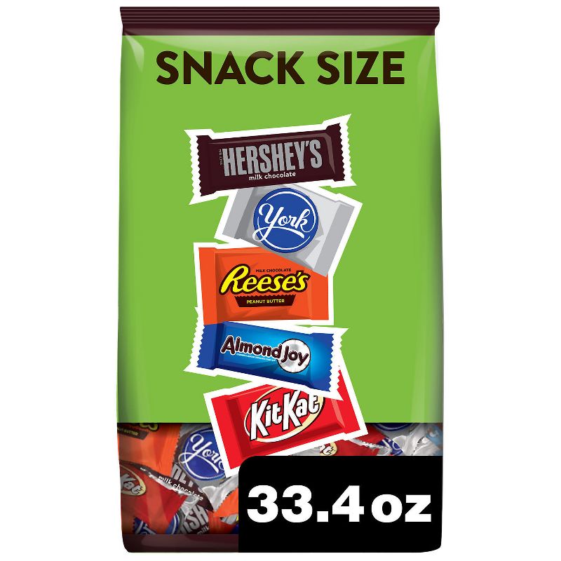 Hershey Milk and Dark Chocolate Assortment Snack Size Candy - 33.43oz, 1 of 8
