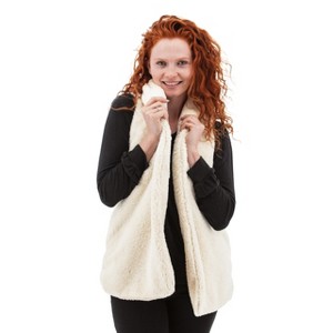 Aventura Clothing Women's Cozy Fleece Vest - 1 of 4
