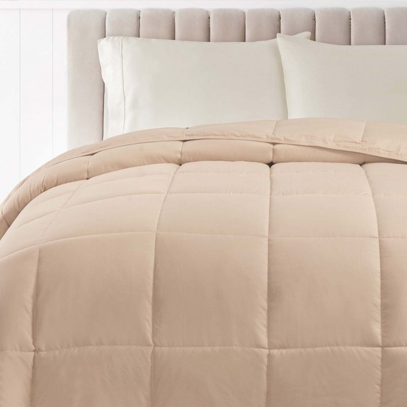 Classic Comforter Reversible All-Season Medium Weight Down Alternative Bedding by Blue Nile Mills, 3 of 8