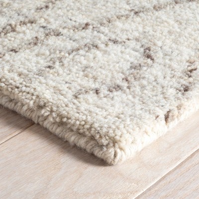 Ivory Geometric Hand-Knotted Wool and Synthetic 4' x 6' Rug