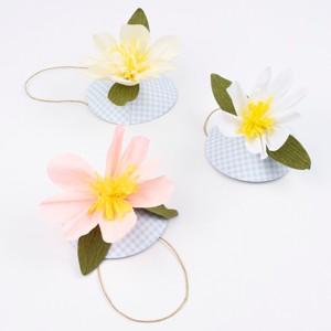 Meri Meri Paper Flower Hats (Pack of 6) - 1 of 4