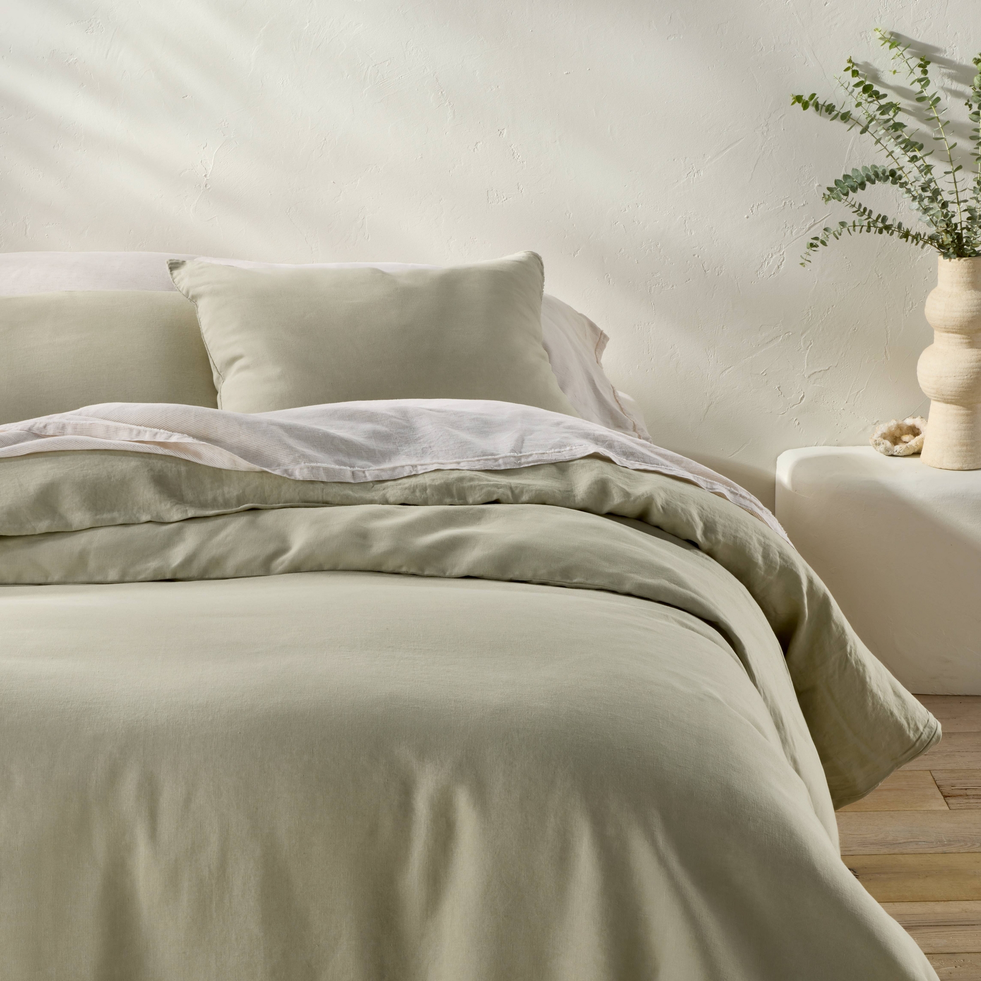 King Linen Duvet Set Light Olive Green - Casaluna™