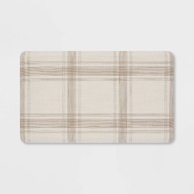 30" x 18" Plaid Comfort Mat - Threshold™