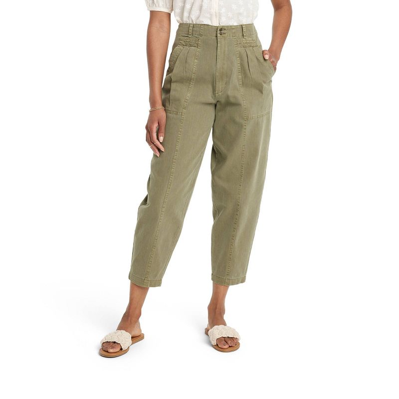 Women&#39;s High-Rise Tapered Cargo Pants - Universal Thread&#8482; Green 16, 1 of 4