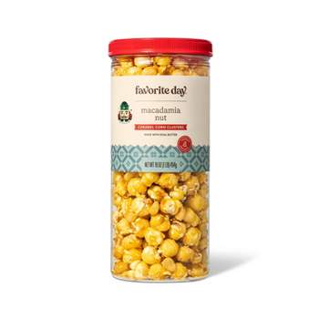Holiday Macadamia Nut Caramel Corn Clusters - 16oz - Favorite Day™