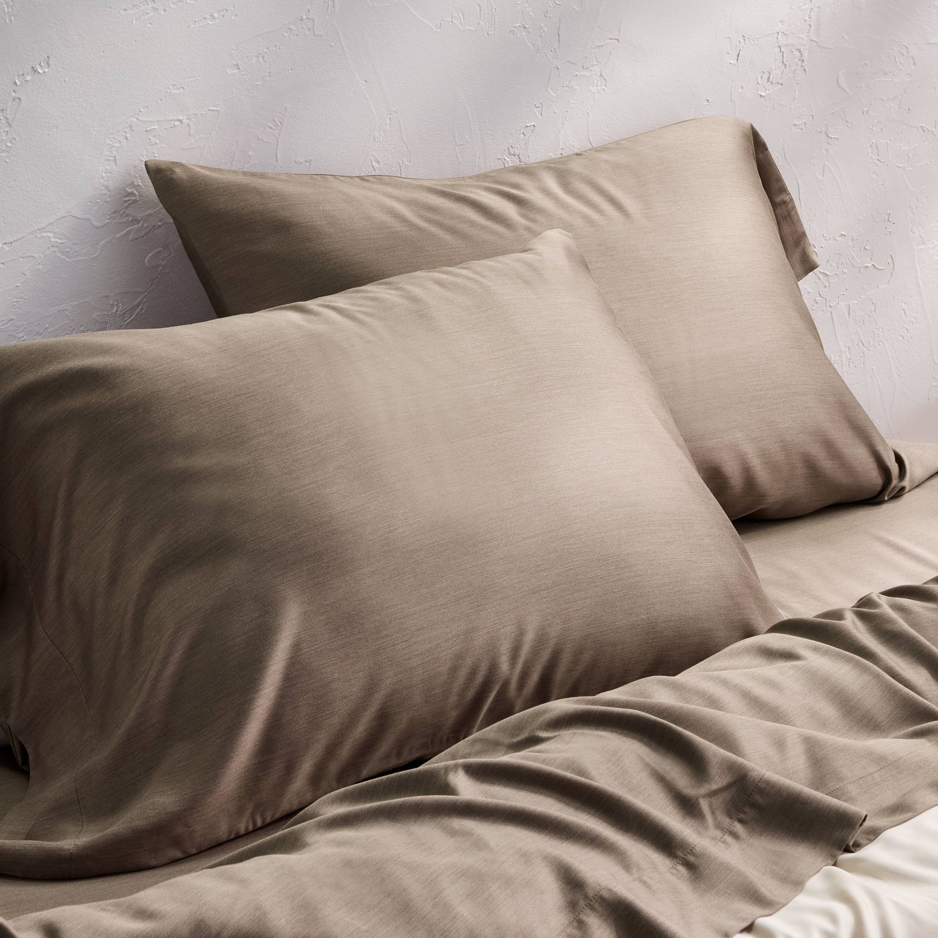 400 Thread Count Rayon from Bamboo Pillowcases - Casaluna™