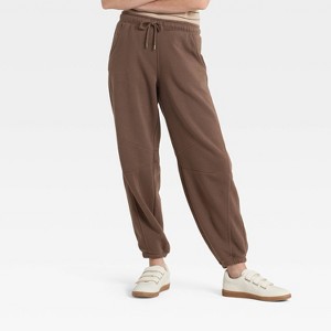 Women's Mid-Rise Barrel Leg Sweatpants - Universal Thread™ - 1 of 3