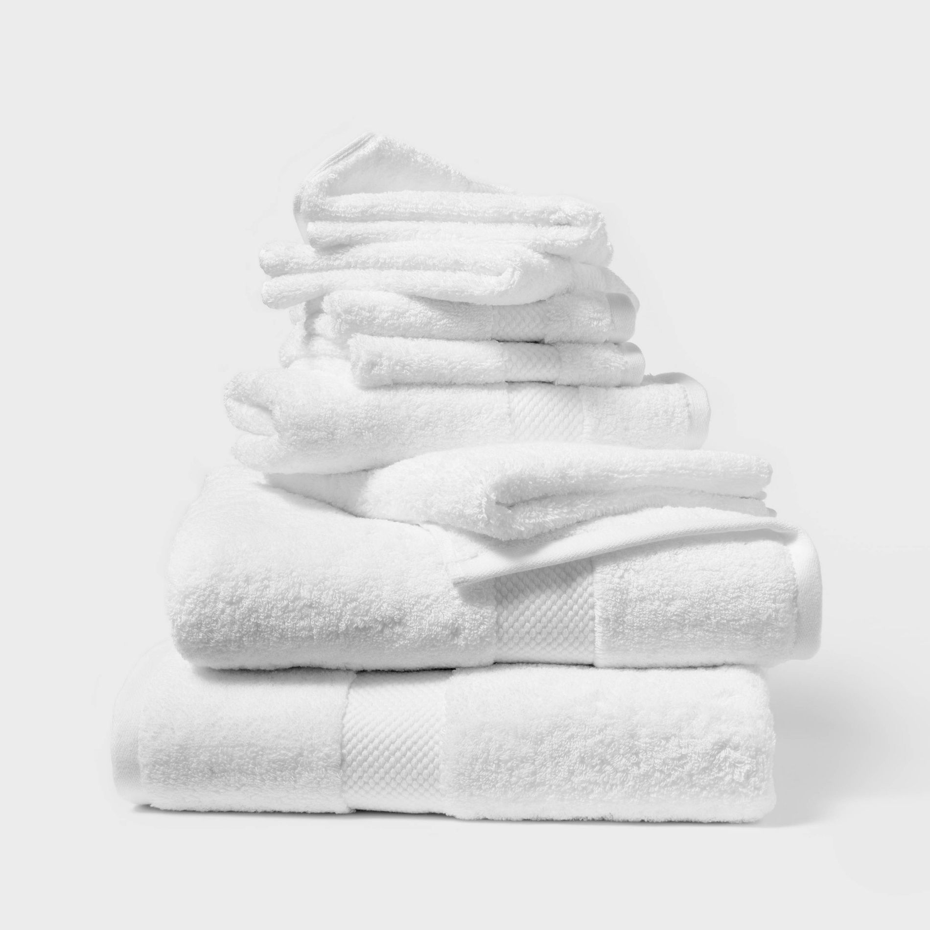 Threshold™ Performance Plus White 2 Pack Bath Towels + 2 Pack Hand Towels + 4 Count Washcloths