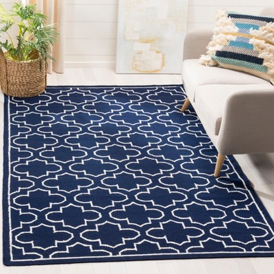 Navy and Ivory Geometric Wool 6' x 9' Area Rug