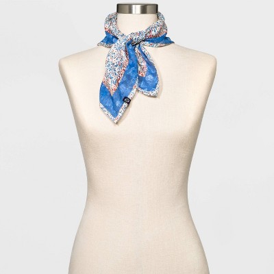 Women's Floral Print Bandana - Universal Thread™ Cream/Blue