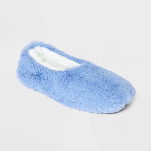 Women s Faux Fur Cozy Pull on Slipper Socks Blue S m Target