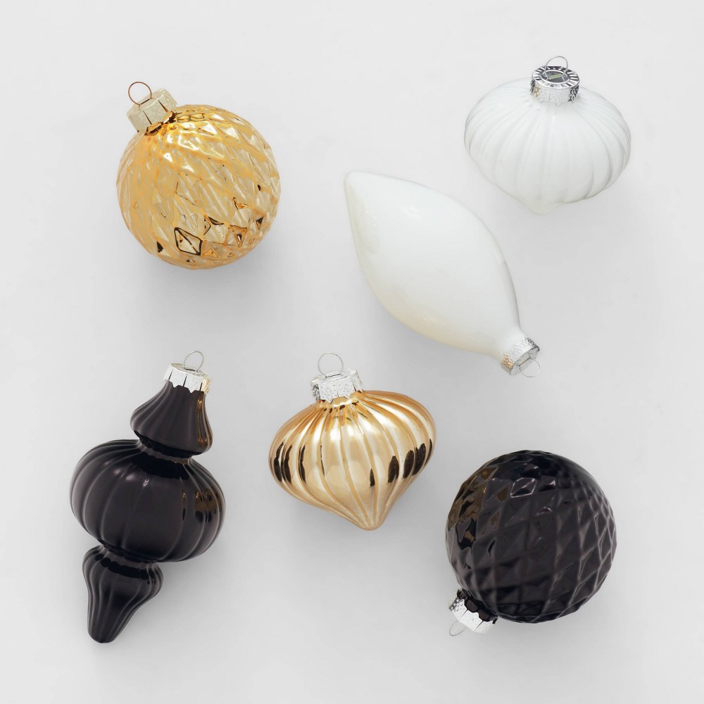 Glass Christmas Tree Ornament Set 10pc Black/White/Gold - Wondershop™