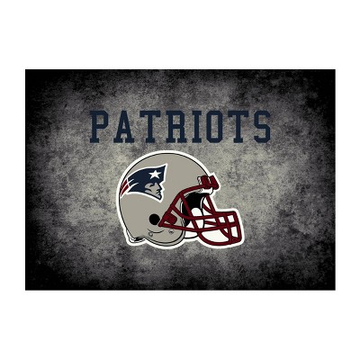NFL New England Patriots 4'x6' Distressed Rug