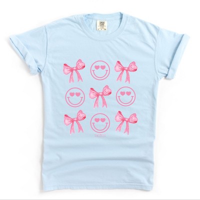 Simply Sage Market S.W.Smiley Smiley Face Coquette Chart Garment Dyed Tee