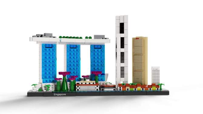LEGO Architecture Singapore Model Kit 21057, 2 of 8, play video