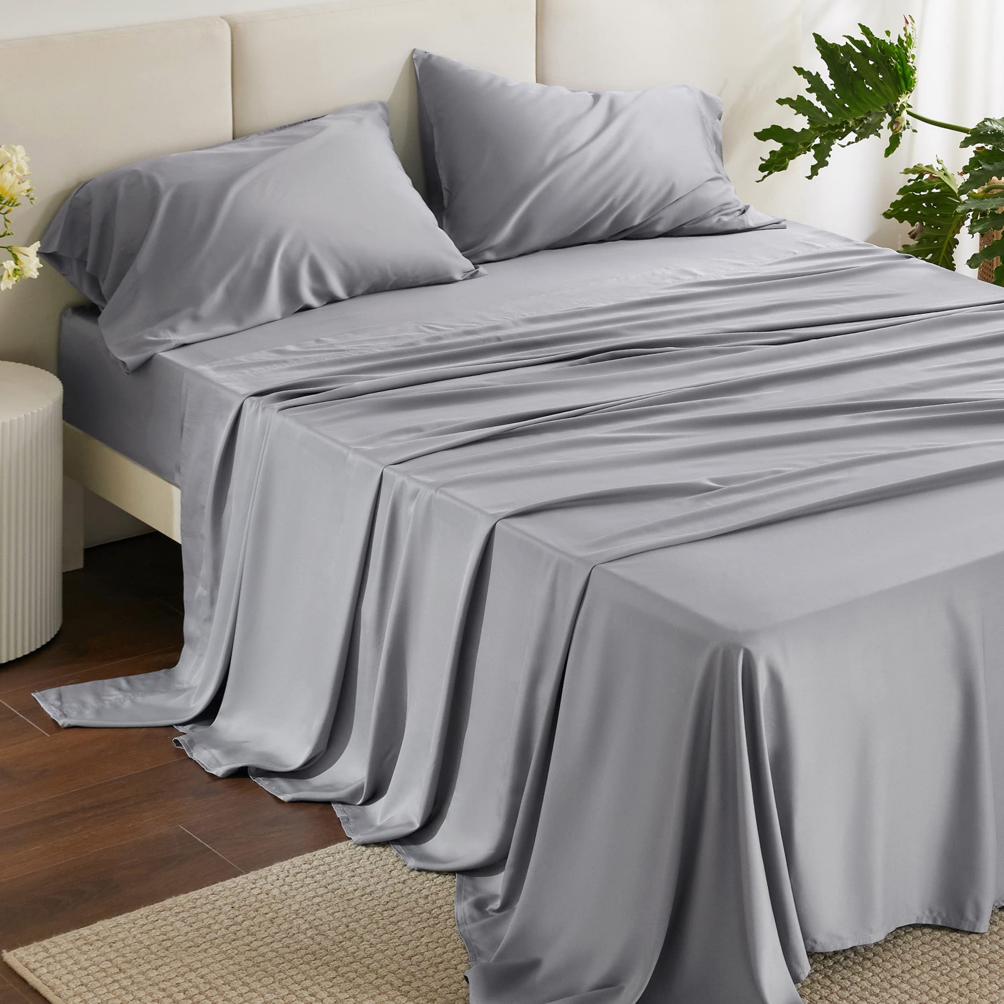 Rayon Derived from Bamboo Sheet Set 4 Pcs Silver Grey Queen Cooling & Moisture-Wicking Bedding with Deep Pockets