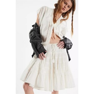 Clotth Women's Layered Ruffle Skirt - Tiered Knee Length Skirt, Pleated Drawstring Waist Short Skirt, Y2K Going Out Streetwear - 1 of 4