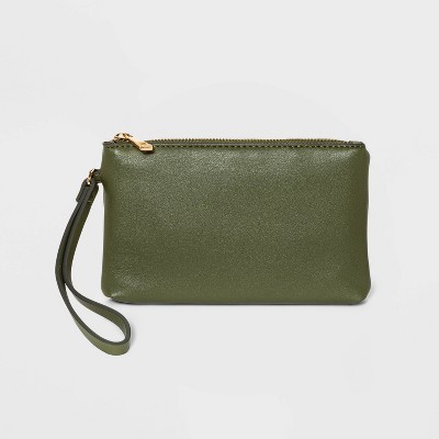 Clutch with cheap wristlet