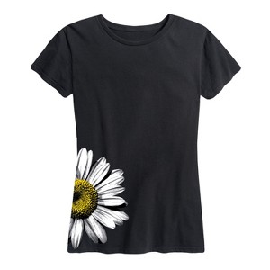 Women's - Instant Message - Daisy Short Sleeve Graphic T-Shirt - 1 of 4