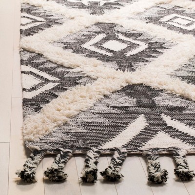 Handmade Black Wool 4' x 6' Rectangular Area Rug