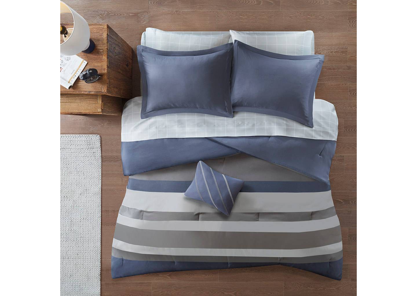 Постельное бельё Intelligent Design Eddie Full 8pc Complete Bed Set, Including Sheets Blue/Gray: Microfiber, Hypoallergenic, Oeko-Tex Certified, цвет: Синий — фото 1