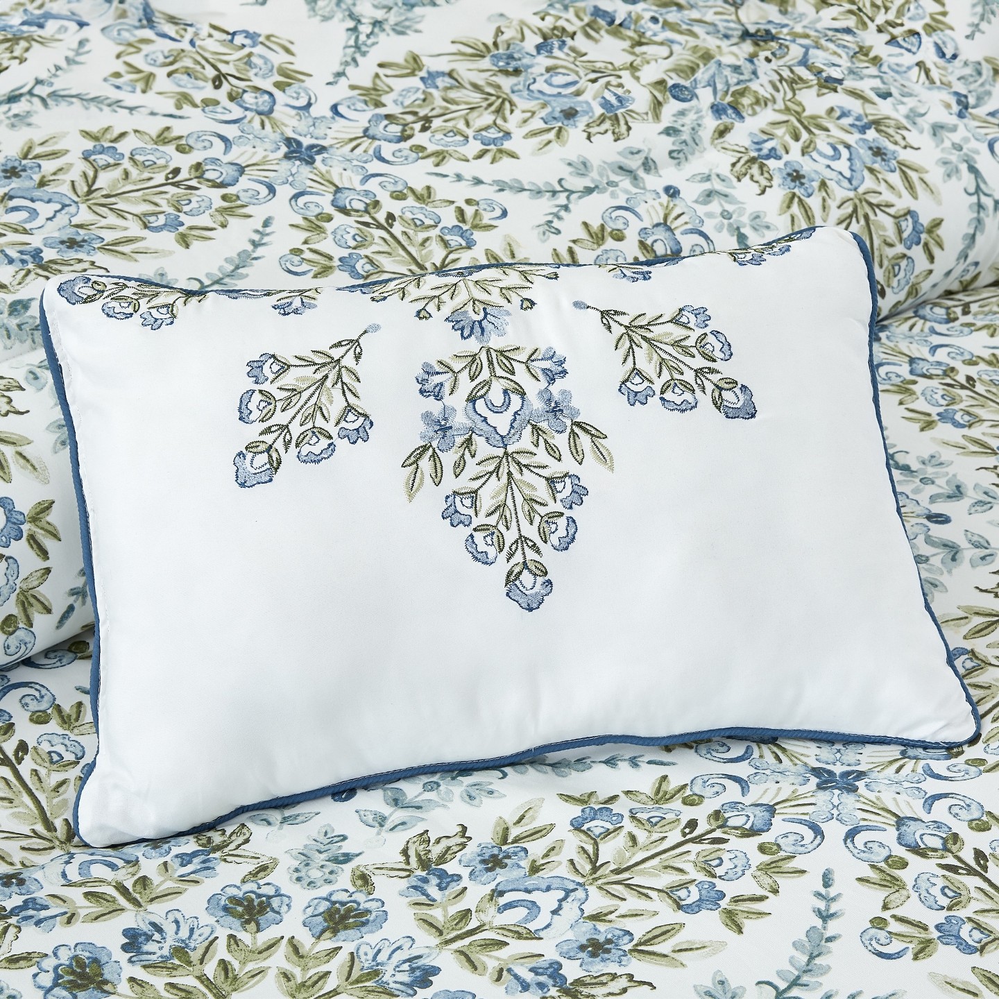 Комплект с одеялом Modern Threads Matisse 5-pc Reversible Printed Comforter Set — фото 4