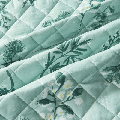 Reversible Snowy Botanical Twin Microfiber Quilt Set