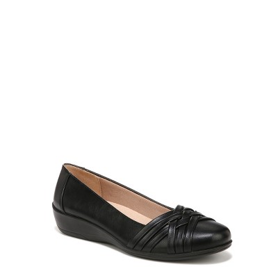 Lifestride hot sale black flats