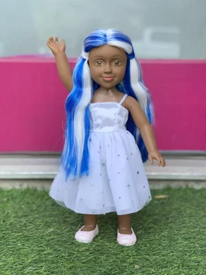user image by Fashionista, I&#39;M A WOW Olivia The Stargirl with Color-Changing Hair 14&#34; Fashion Doll