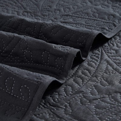 Black Twin/Twin-XL Microfiber Quilted Coverlet Set