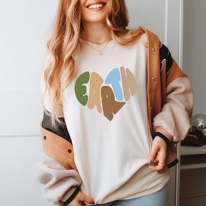 Simply Sage Market Women's Earth Heart Short Sleeve Graphic Tee - 1 of 1