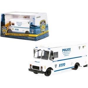 1993 Grumman Olson Van White "Life Safety Systems Division" NYPD "New York City Police Dept." 1/43 Diecast Model by Greenlight - 1 of 3