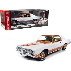 1969 Pontiac Royal Bobcat Grand Prix Model J Cameo White w/Gold Hood & Top w/Gold Interior 1/18 Diecast Model Car by Auto World - 1 of 4