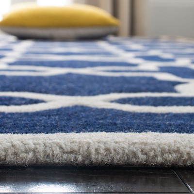 Hand-Tufted Dark Blue and Ivory Wool Geometric Rug, 5' x 5'