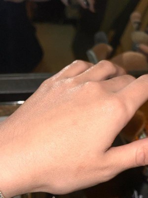 Guest review image 1 of 3, zoom in