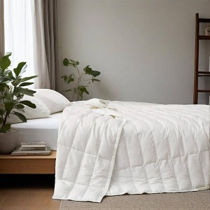 Puredown Ultra-Lightweight White Down Blanket, Soft Bed Cover For All Season - 1 of 4
