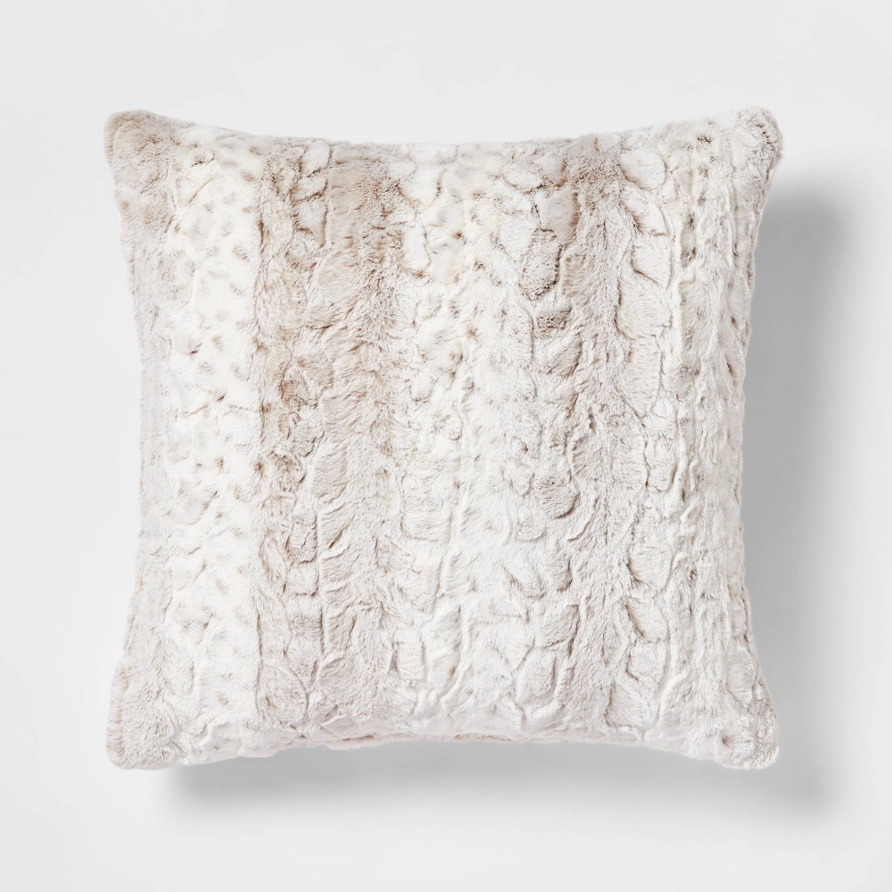 Snow leopard pillow cheap